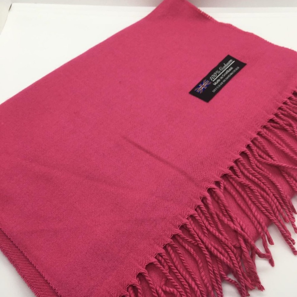 NEW - 100% Cashmere Scarf from Scotland (Boutique)